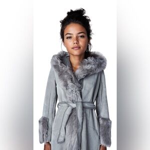 Rossi Hooded Tuscan Shearling With Cashmere Knit (Size 8)